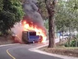 Kebakaran Bus MGI di Sukabumi Seluruh Awak Bus Selamat