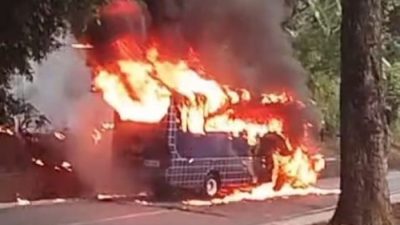 Bus MGI Jurusan Palabuhanratu - Bogor Terbakar Hebat di Cibadak Sukabumi