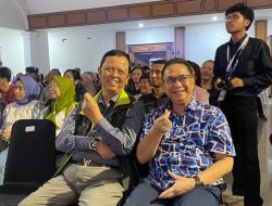 Paslon Muraz-Andri Bernostalgia Bareng Violin Sukabumi Saat Pagelaran Konser Orkestras Budaya Nusantara