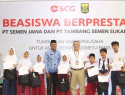 Dorong Semangat Kewirausahaan, SCG Salurkan Beasiswa Berprestasi untuk 552 Pelajar di Sukabumi
