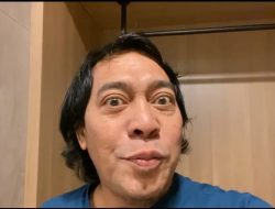 Komedian Komeng Dukung Paslon Fahmi-Dida Lewat Tayangan Video