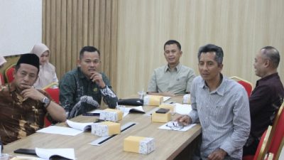 Komisi III DPRD Kabupaten Sukabumi Konsultasikan Raperda Penataan Pusat Perbelanjaan dengan Kemenkumham Jabar