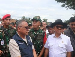 Wabup Sukabumi Dampingi Rombongan Mendes PDT Tinjau Lokasi Bencana di Pabuaran
