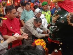 Pertunjukan Barongsai Perayaan Imlek 2576 Kongzili Memukau Ribuan Warga