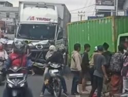 Truk Seruduk Empat Motor di Sukaraja, Seorang Korban Terkapar Bersimbah Darah