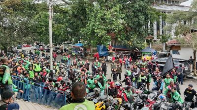 Ratusan Pengemudi Ojol Mogok Beroperasi,  Tuntut Penghapusan Sistem Slot dan Aceng