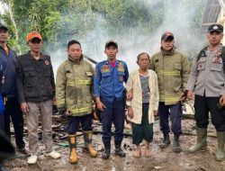 Rumah Janda Tua Ludes Terbakar Dilalap Si Jago Merah