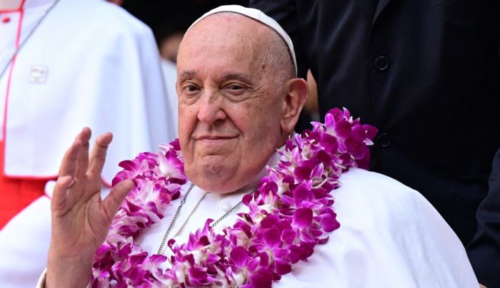 Dunia Berduka Paus Fransiskus Wafat di Usia 88 Tahun