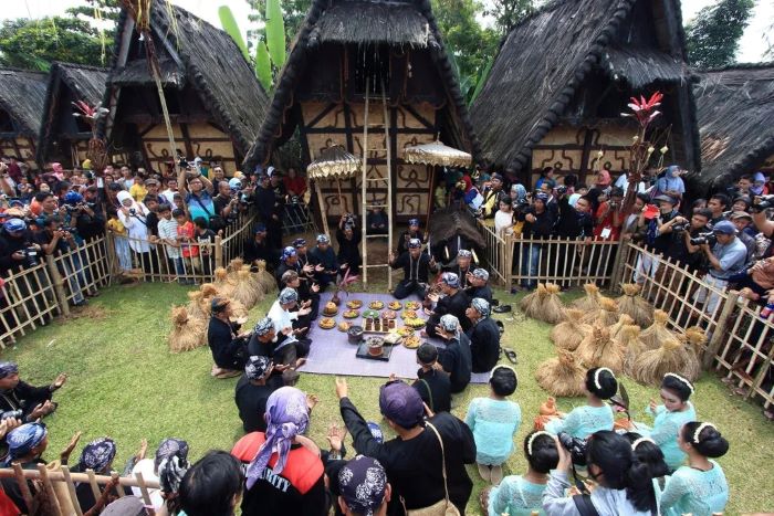 Jantung Budaya Sunda di Pegunungan Halimun, Menjelajahi Keunikan Kampung Adat Ciptagelar