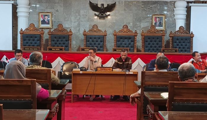 Anggota DPRD “Menguliti” Statement Wali Kota di Medsos Soal Omzet Rumah Makan Rp12 Miliar Dicatat Rp1,5 Miliar