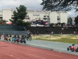 Lapang Merdeka Makin Semrawut, Warga Desak Penertiban Wahana Listrik komersial