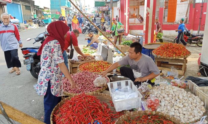 Harga Cabai Naik Tajam di Sukabumi, Masyarakat dan UMKM Tertekan