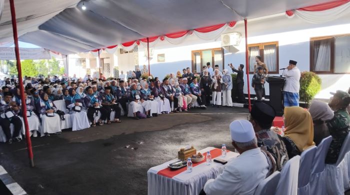 269 Calon Jemaah Haji Kota Sukabumi Diberangkatkan, Wali Kota Titip Doa dan Pesan Ketakwaan