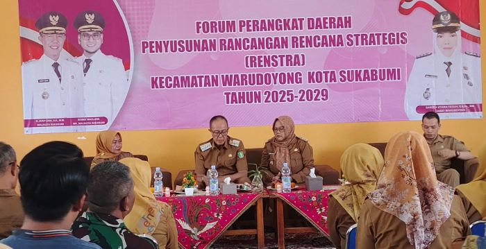 Pemkot Sukabumi Serap Puluhan Ribu Orang dalam Program Padat Karya Wujudkan Predikat Kota Bersih