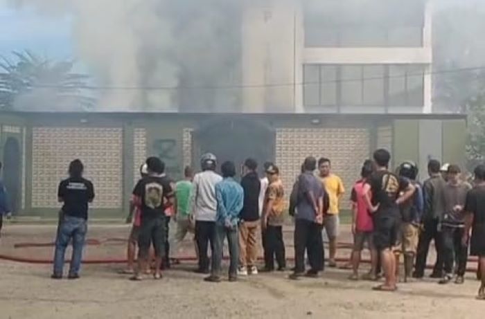 Kafe Lokopi di Surade Ludes Terbakar, Kerugian Capai Rp400 Juta