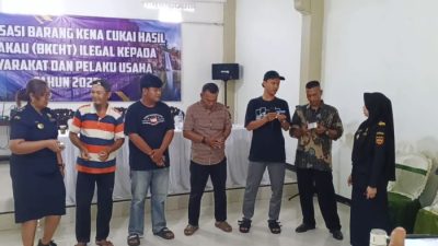 Bea Cukai Sosialisasikan Bahaya Rokok Ilegal di Surade