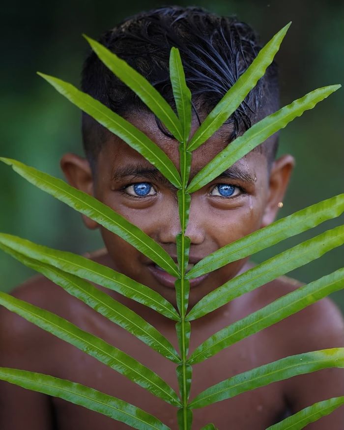 Fenomena Unik di Indonesia, Masyarakat Suku Buton dengan Mata Biru Alami