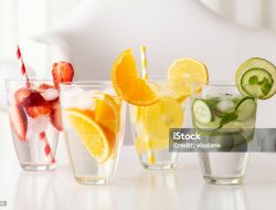 Infused Water: Minuman Segar dan Sehat Setelah Menyantap Nasi Goreng