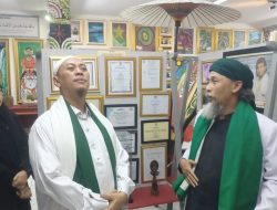 ‎Kunjungi Museum Prabu Siliwangi, Opick Takjub Ponpes Al Fath Lestarikan Jejak Warisan Sejarah