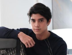 Al Ghazali dan Alyssa Daguise Menikah: Prosesi Adat Jawa Penuh Haru dan Makna