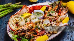 Menikmati Kelezatan Laut di Jantung Kota: Rumah Makan Suka Seafood Sukabumi