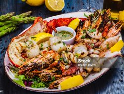 Menikmati Kelezatan Laut di Jantung Kota: Rumah Makan Suka Seafood Sukabumi