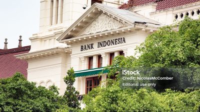 Bank Indonesia Tahan Suku Bunga Acuan 5,50%: Menanti Momen Tepat di Tengah Inflasi Rendah