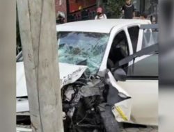 Minibus Alami Laka Tunggal di Jalan Lingkar Selatan Terekam CCTV