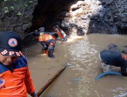 Cegah Longsor, BPBD Kota Sukabumi Pasang Bronjong di Karangtengah