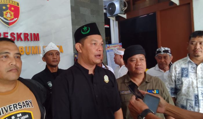 Geruduk Polres Sukabumi, Warga Muslim Tuntut Proses Hukum Penista Ulama