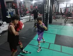 Menuju POPDA Jabar 2025 EFC Fighting Sukabumi Siap Rebut Emas Tinju