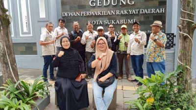 RW se-Kota Sukabumi Tuntut DPRD Kembalikan Program P2RW