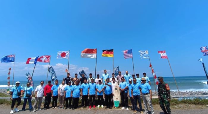Peselancar Dunia Siap Adu Aksi di Pantai Cimaja Sukabumi