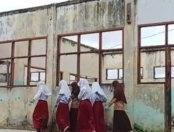 Sekolah di Jampangtengah Terancam Ambruk, Ratusan Siswa Belajar di Ruang Darurat