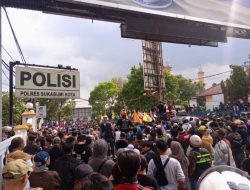 Ribuan Massa Gerakan Amarah Rakyat Guncang Sukabumi, Usung 11 Tuntutan