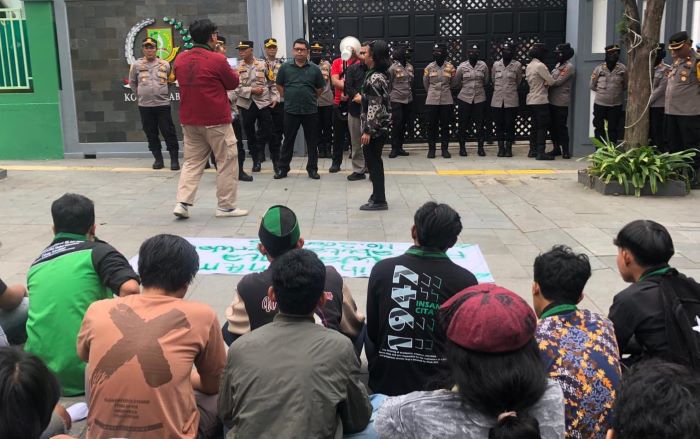 HMI Desak Perwal Tunjangan DPRD Dicabut, Pemkot dan Dewan Siap Evaluasi