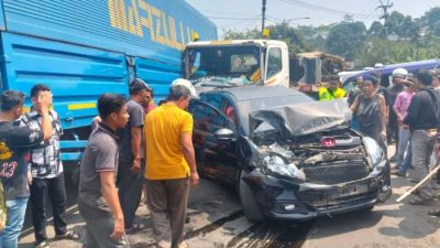 Kecelakaan Beruntun di Cibadak, Truk Rem Blong Libatkan Enam Kendaraan