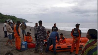 Diterjang Ombak Besar, Nelayan Surade Hilang Saat Pasang Jaring Lobster