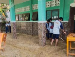 Hujan Lebat Guyur Sukabumi, SMPN 2 Warungkiara Kebanjiran