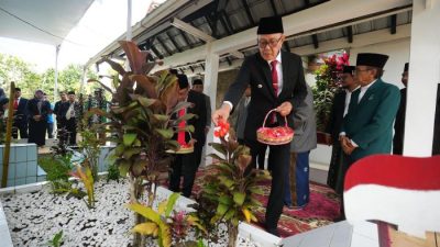 KH Ahmad Sanusi Ditetapkan Sebagai Pahlawan Nasional, Sejarah Baru untuk Sukabumi