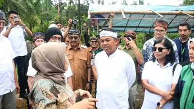Gubernur Dedi Mulyadi Tegaskan Pentingnya Pemanfaatan Listrik PLTMH Ciganas Secara Produktif