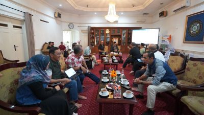 ajak Daerah Jadi Perhatian, Wali Kota Tekankan Prinsip Keadilan dan Kepastian Hukum