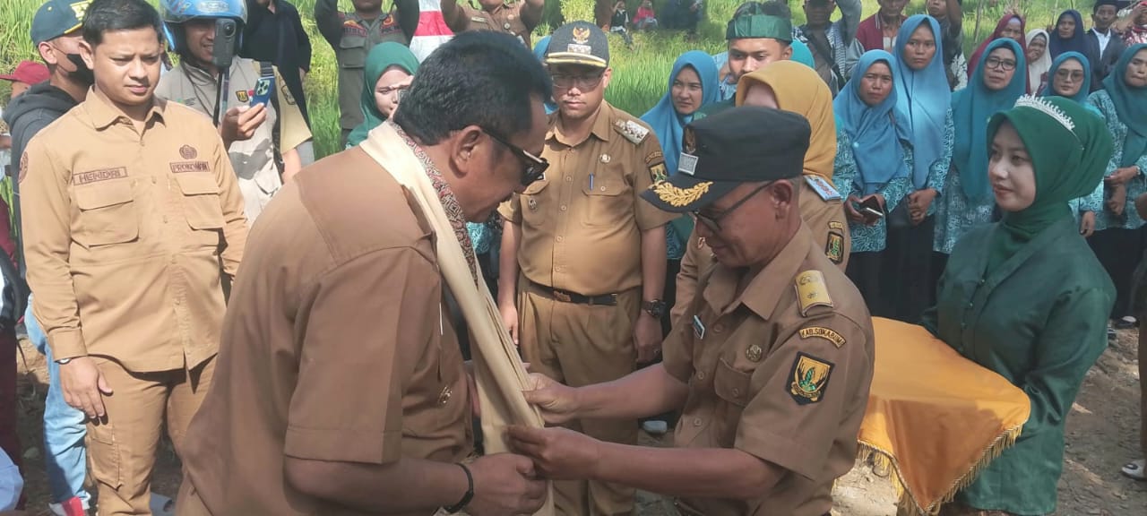 Pasca Diterjang Banjir, Kini Jembatan Gantung Leuwi Reuming Beroperasi Kembali