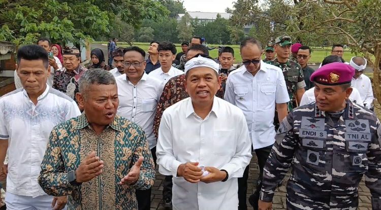 Transformasi Pendidikan, KDM Dorong Revolusi Karakter Berbasis Lokal di Sukabumi.
