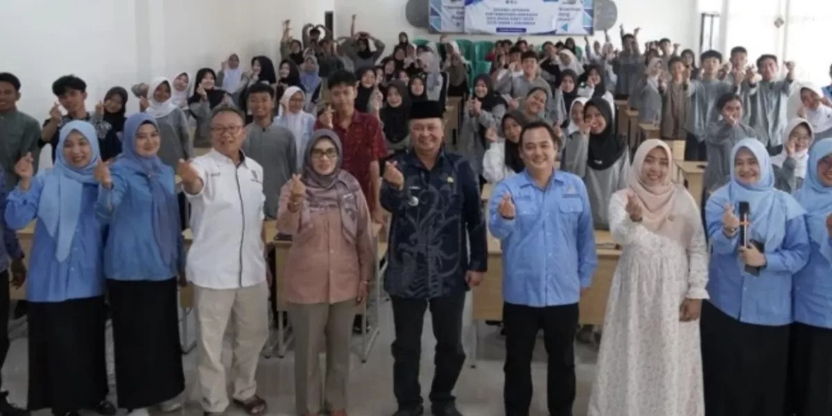 Dukung Program PKPR, DPPKB Kabupaten Sukabumi Sasar Ratusan Siswa SMAN 1 Cikembar