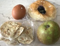 Temukan Kualitas Buruk, Inggu Sudeni Sebut Gizi Makan Gratis di Sukabumi Tidak Layak