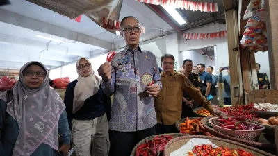 Pantau Fluktuasi Harga di Pasar Pelita, Pemkot Sukabumi Antisipasi Lonjakan Jelang Idulfitri