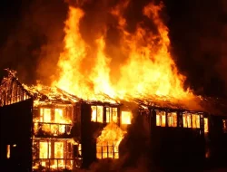 Dua Rumah di Subangjaya Sukabumi Ludes Terbakar, Kerugian Capai Rp 65 Juta