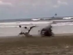 Maut Menjemput di Sore Hari, Pemuda 29 Tahun Tewas Usai Tabrakan Hebat di Pantai Ujunggenteng