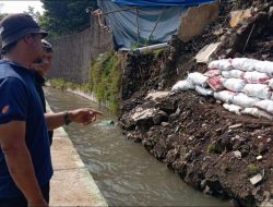 Cegah Banjir Pemukiman, BPBD Kota Sukabumi Ingatkan Potensi Longsor di Kampung Kadulawang